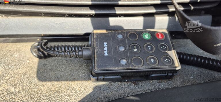 Camion bâché MAN TGL 8.210 LBW | BL | Manuell Koffer | Plane | Schlafkabine