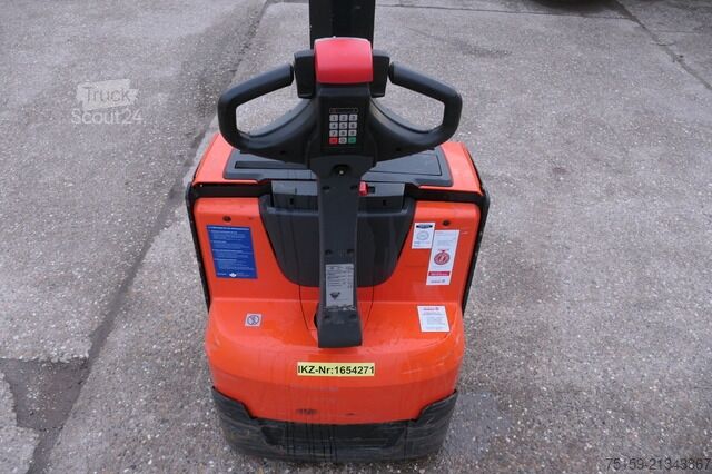 Wózek podnośnikowy ręczny bt SWE 080L Batterie 05/2020