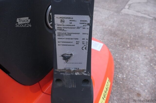 Wózek podnośnikowy ręczny bt SWE 080L Batterie 05/2020