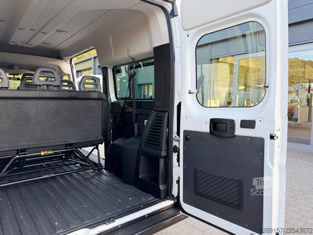 Minibus PEUGEOT Boxer Kombi 333 L2H2 Active Blue-HDi 130 9-Sitze