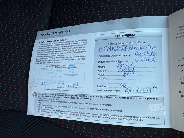 Minibus PEUGEOT Boxer Kombi 333 L2H2 Active Blue-HDi 130 9-Sitze