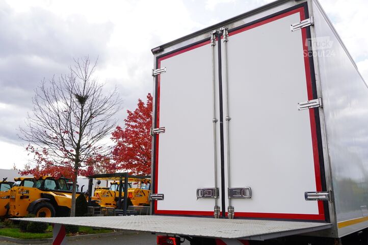 Chłodnia SCANIA R500 E6 6x2 / Lecapitaine 21 EPAL refrig