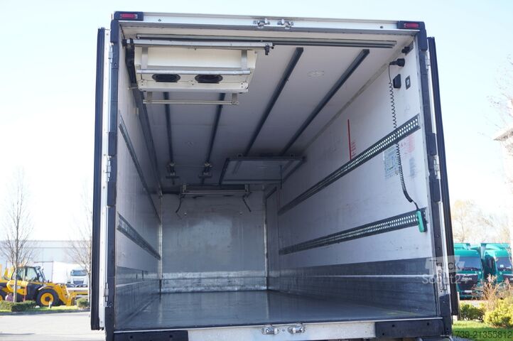 Camion frigorific Renault D19 Wide 4x2 E6 / Lamberet 22 EPAL refri