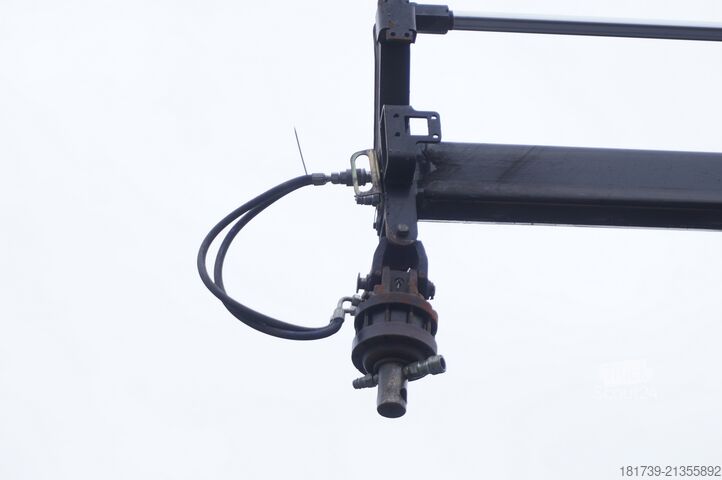 Platformă cu macara Renault C380 Comfort 6x4 / Atlas 172.3E crane