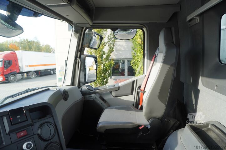 Platformă cu macara Renault C380 Comfort 6x4 / Atlas 172.3E crane