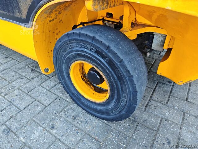 Iekrāvējs JCB 30G 2WD Teletruk