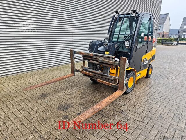 вилочный погрузчик JCB 30G 2WD Teletruk
