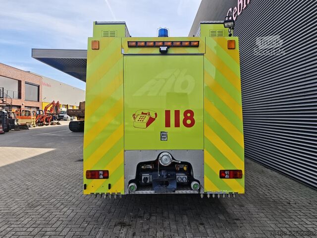 Brandbil Scania P124C 420 4x4 Hauser 2000 Winde Wasserwerfer Li...