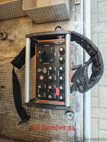 Пожарная машина Scania P124C 420 4x4 Hauser 2000 Winde Wasserwerfer Li...