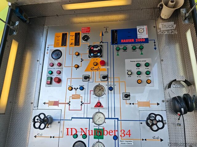 Пожарная машина Scania P124C 420 4x4 Hauser 2000 Winde Wasserwerfer Li...