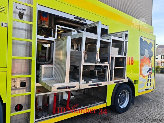Пожарная машина Scania P124C 420 4x4 Hauser 2000 Winde Wasserwerfer Li...