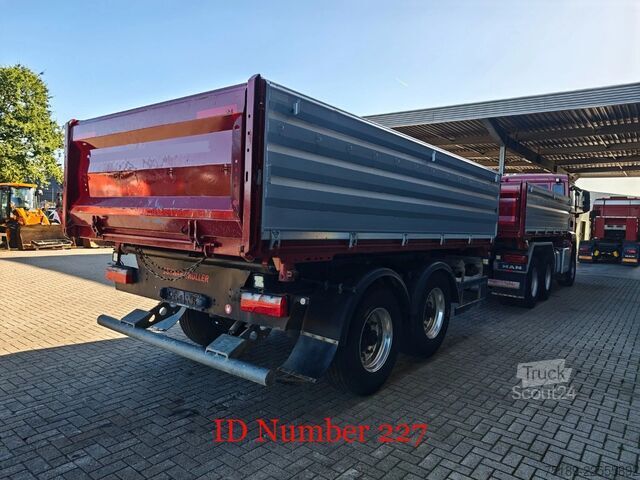Ανατροπή 3 όψεων MAN TGS 26.460 6x4 + Schwarzmuller Z2
