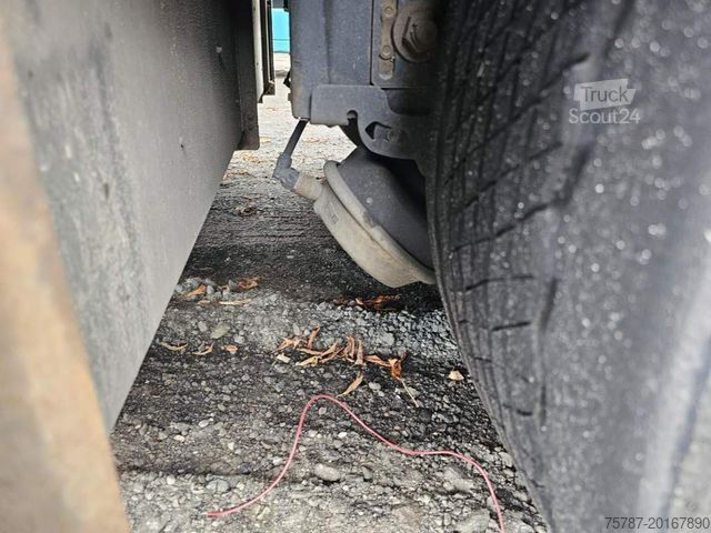 Atvērta puspiekabe ar tentu KRONE Gardine Standard, Plaettenkasten, Liftachse