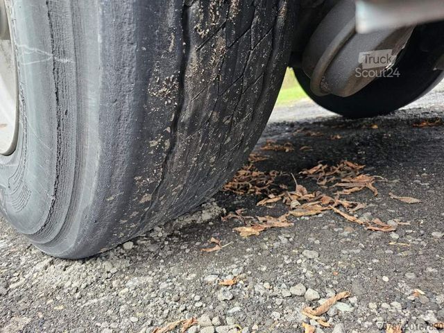 Atvērta puspiekabe ar tentu KRONE Gardine Standard, Plaettenkasten, Liftachse