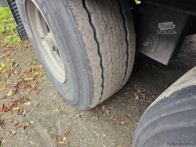 Atvērta puspiekabe ar tentu KRONE Gardine Standard, Plaettenkasten, Liftachse