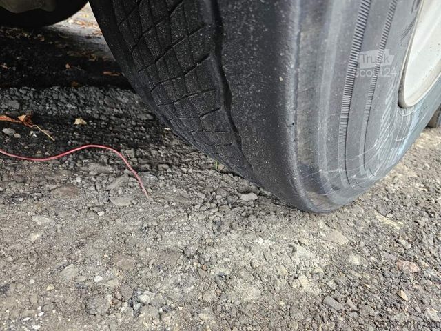 Atvērta puspiekabe ar tentu KRONE Gardine Standard, Plaettenkasten, Liftachse