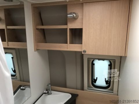 Camper Sunlight Camper Van CLIFF 602 Adventure Edition