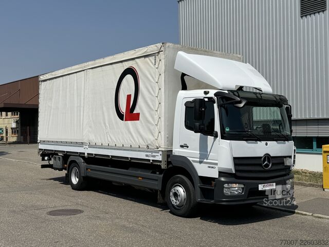 Lastbil med flak, kapell och bakgavellyft Mercedes-Benz Atego 1530L Schiebeplane 7,2m LBW Klima