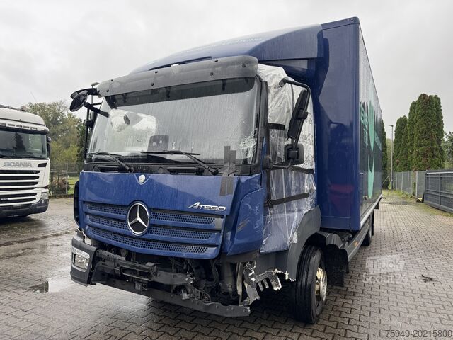 Atego 818 L || катастрофа || фургон със задна подемна платформа Mercedes-Benz Atego 818 L || Unfall || Koffer m. LBW