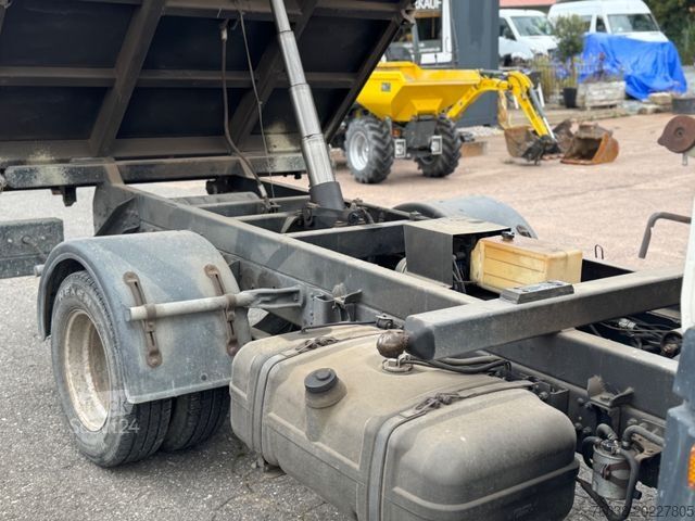 Damperli panelvan NISSAN Atleon Kipper, NL: 2545kg,