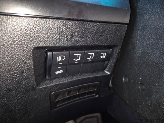 Vakio vetoauto MERCEDES-BENZ Actros 1851 LS Öl-Retarder Standklima Mirror Big
