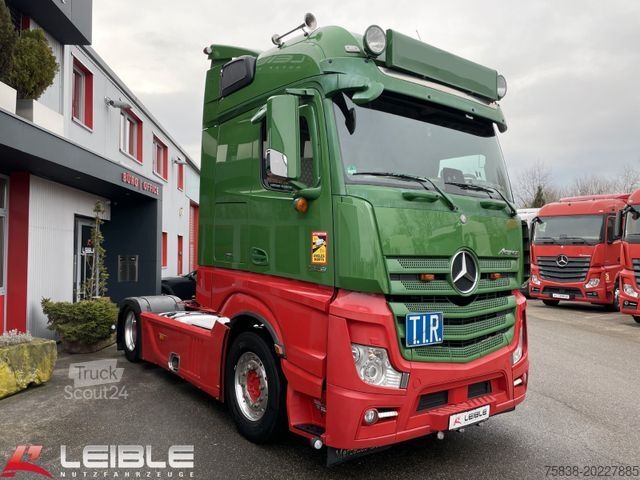 Lielapjoma vilcējs MERCEDES-BENZ Actros 1848 Mega*Big Space*Luft*Standklima*
