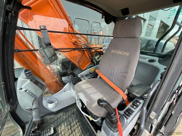 гусеничний екскаватор Hitachi ZX210LC-6