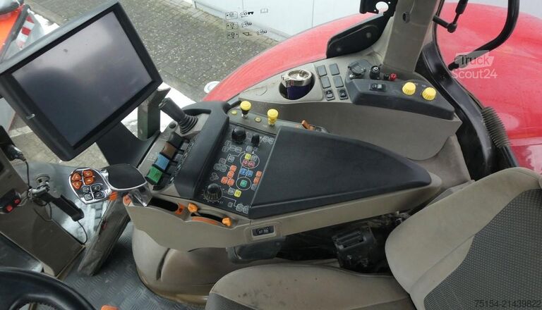 Traktor Case-IH Optum 270 CVX