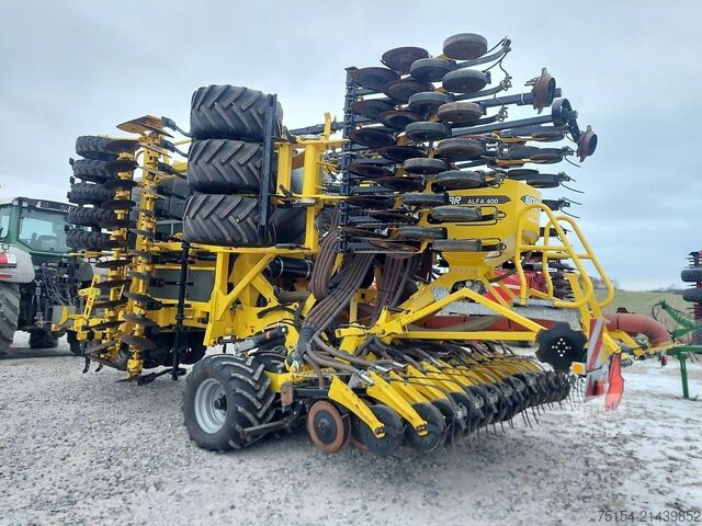 Såmaskine  Bednar Omega OO6000 FL mit Alfa-Drill