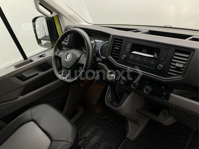 حافلة صغيرة VW Crafter 35 Aut. *Rollstuhl-Rampe* 8-Sitze (5449)