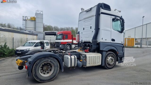 Standard SZM Mercedes-Benz 1845 Kipphydraulik