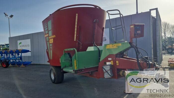 Tecnologia di insilamento Strautmann VERTI-MIX 1050