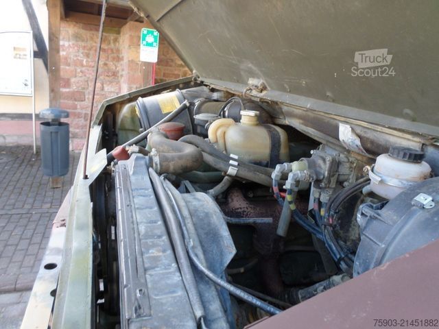 Camion plateau MERCEDES-BENZ Unimog MIL 2 To U 1300 L  aus Bw bestand