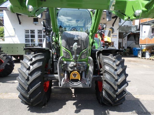 Tracteur de cour FENDT Fendt 516 Gen 3 Power  mit guter Austattung
