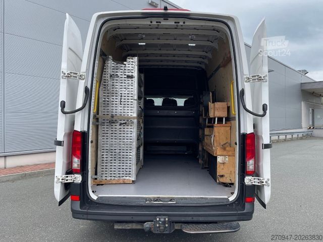 Kastenwagen hoch VOLKSWAGEN Crafter Kasten 35 L4H3 AHK KLIMA DAB PDC KAMERA