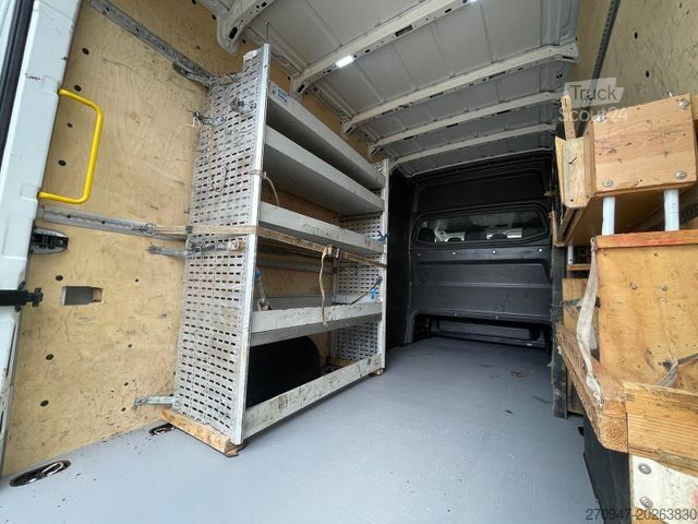 Fourgon surélevé VOLKSWAGEN Crafter Kasten 35 L4H3 AHK KLIMA DAB PDC KAMERA