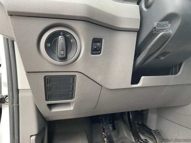 Fourgon surélevé VOLKSWAGEN Crafter Kasten 35 L4H3 AHK KLIMA DAB PDC KAMERA
