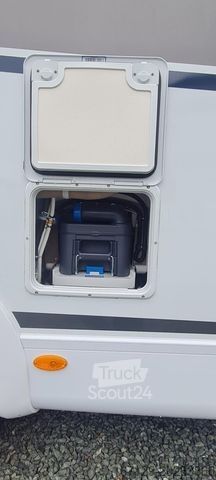 Camper semintegrato CARADO T 328 5 Sitz und Schlafplätze
