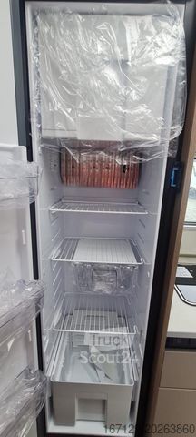 Camping-car semi-intégré CARADO T 328 5 Sitz und Schlafplätze