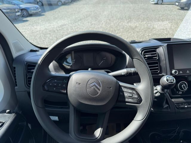 Teilintegriertes Wohnmobil CARADO V 337 V337 / Markise / Navi / Aktion Hausmesse