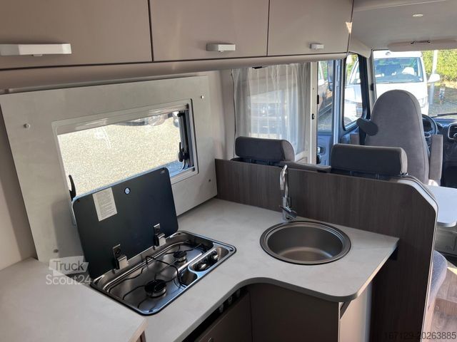 Integriertes Wohnmobil CARADO I 338