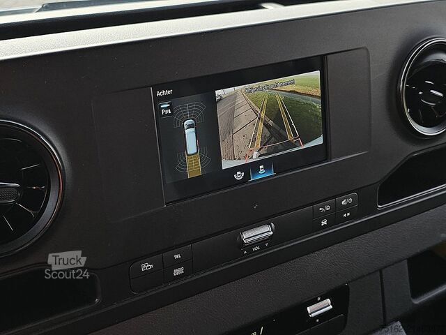 Kombi med högt tak MERCEDES-BENZ SPRINTER 317 L2H2 Automaat Mbux