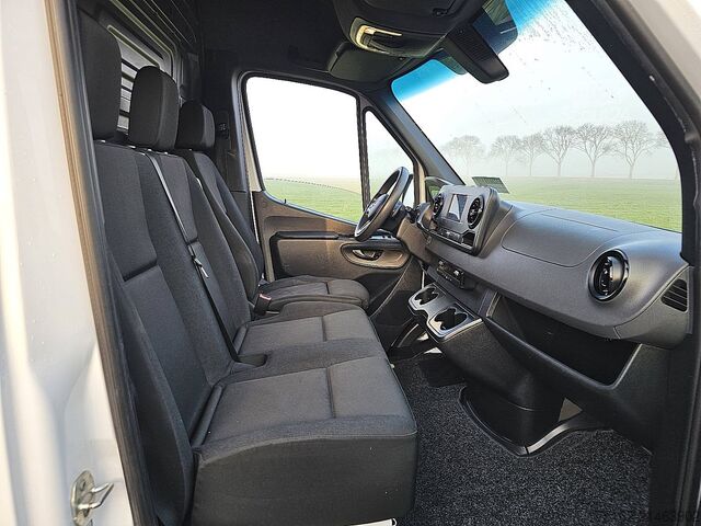 Kombi med högt tak MERCEDES-BENZ SPRINTER 317 CDI AUT. L3H2