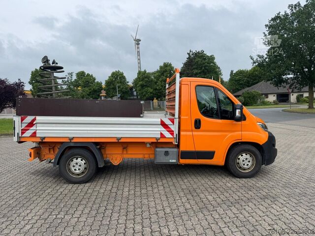 Fourgon benne basculante Citroën Jumper Dreiseitenkipper *58000 km*Ahk*Klima*