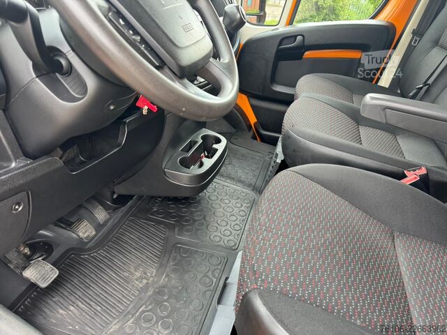 Fourgon benne basculante Citroën Jumper Dreiseitenkipper *58000 km*Ahk*Klima*