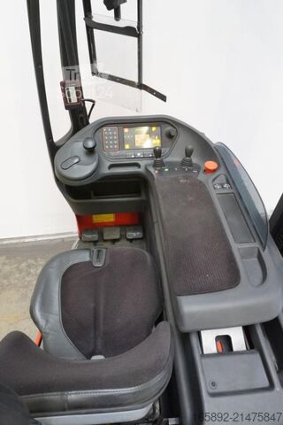 Chariot à mât rétractable Linde R 16 HD 1120