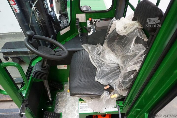 4-way forklift Combilift C3000