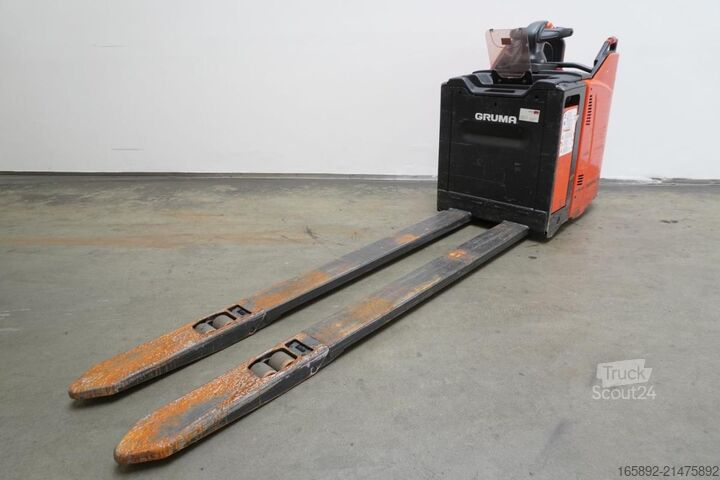 Transpalette électrique à conducteur porté debout Linde T 25 SP 131-08