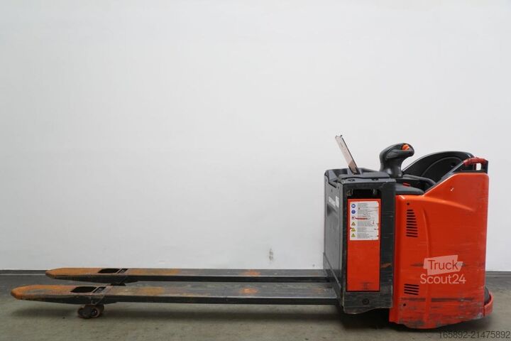 Transpalette électrique à conducteur porté debout Linde T 25 SP 131-08