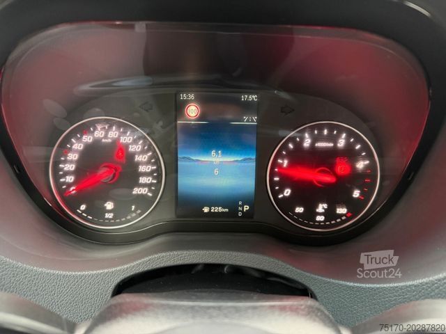 Furgone centinato MERCEDES-BENZ Sprinter 319 CDI 3665 DoKa AHK Klima LED